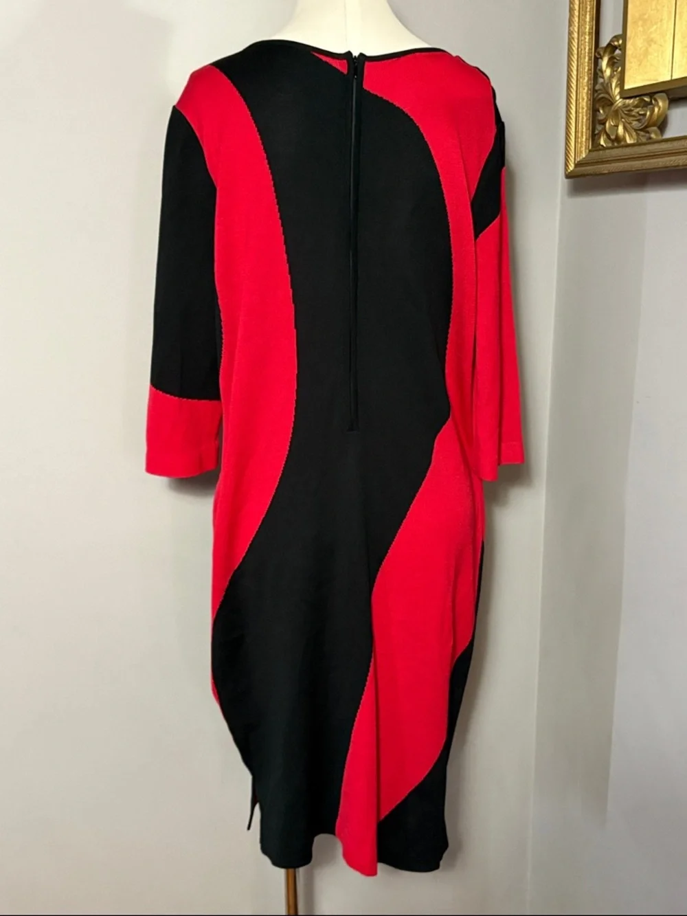 Ming Wang | Dresses | Ming Wang Large Red And Black Colorblocked Midi ...